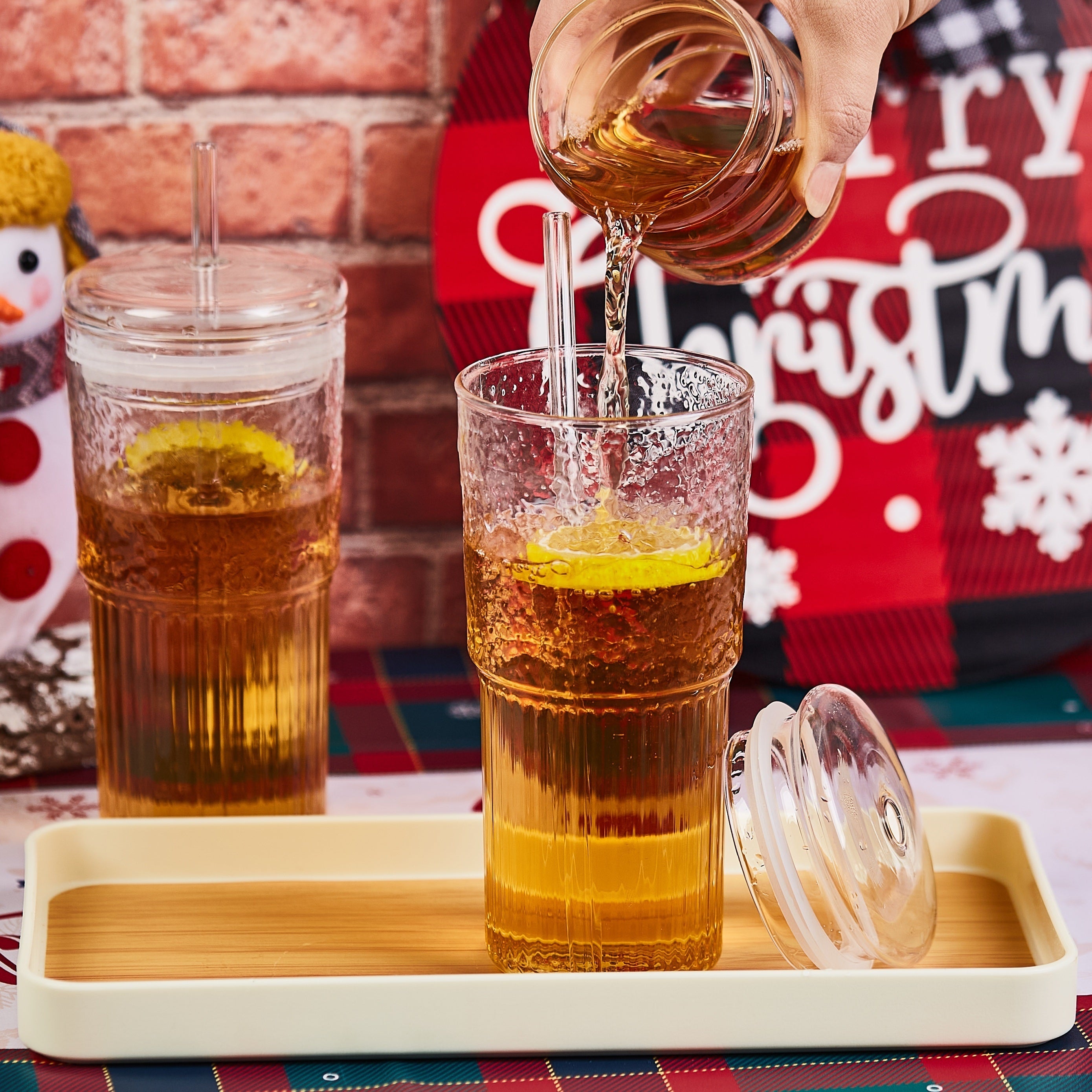 2pcs 20oz High Borosilicate Glass Espresso Cups with Lids, Straws & Brush - Vertical Stripe Design, Perfect for Iced Americano & Latte, High-Quality, Ideal Holiday Gift