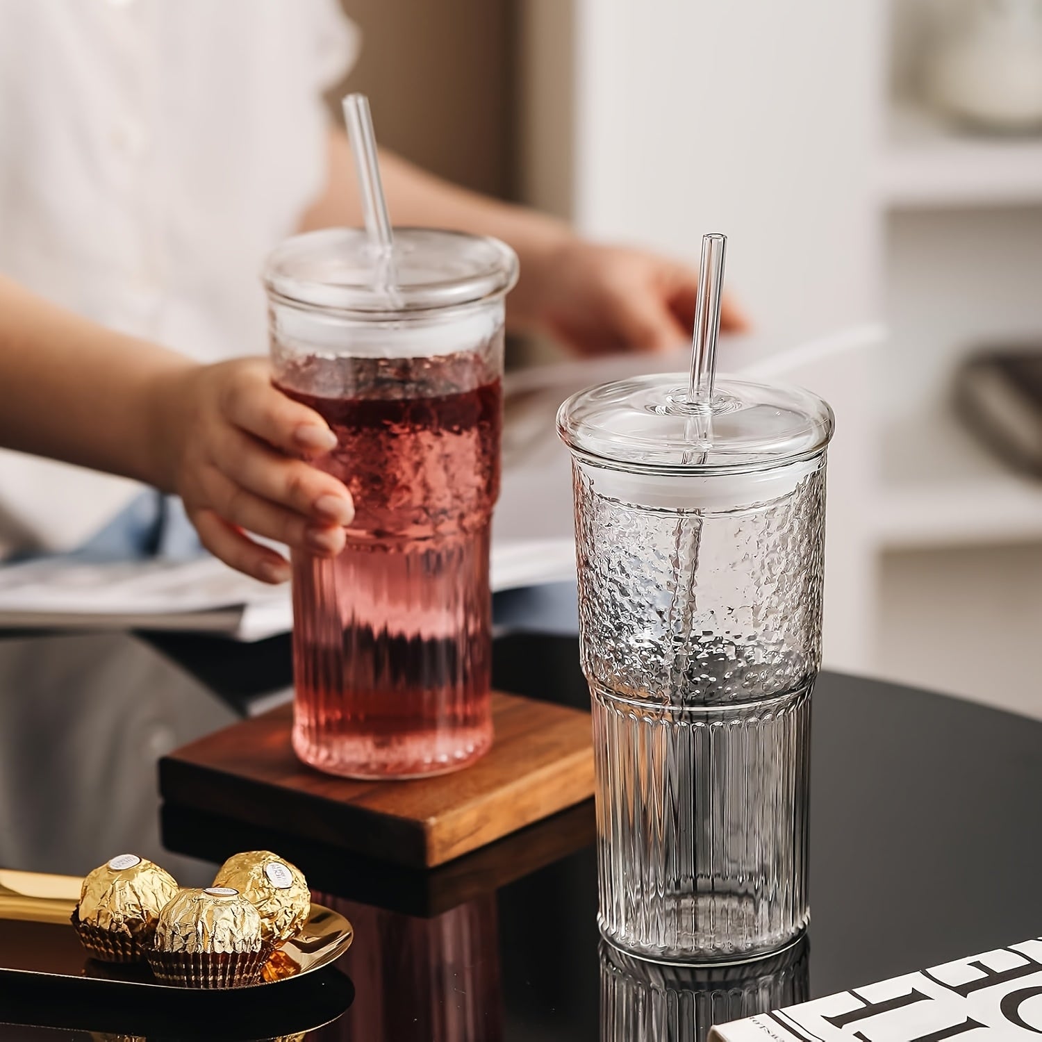 2pcs, 22oz/650ml, with lid, straw and straw brush, ribbed glass cup, reusable, wide mouth smoothie cup, thick wall glass ice coffee cup, tea cup, juice cup, also a great holiday gift, Christmas, anniversary, housewarming party gifts for family and friends
