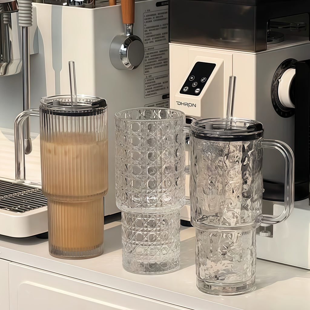 1pc 530ml/18oz Large Capacity Straw Cup with Lid, Stylish INS-Style Summer Iced Coffee Glass Tumbler, Reusable Drinking Cup for Coffee, Tea, Whiskey, Milk, Iced Americano & Latte